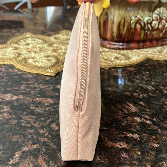 Lip Lab Small Makeup/Travel Bag - Picture 9 of 9